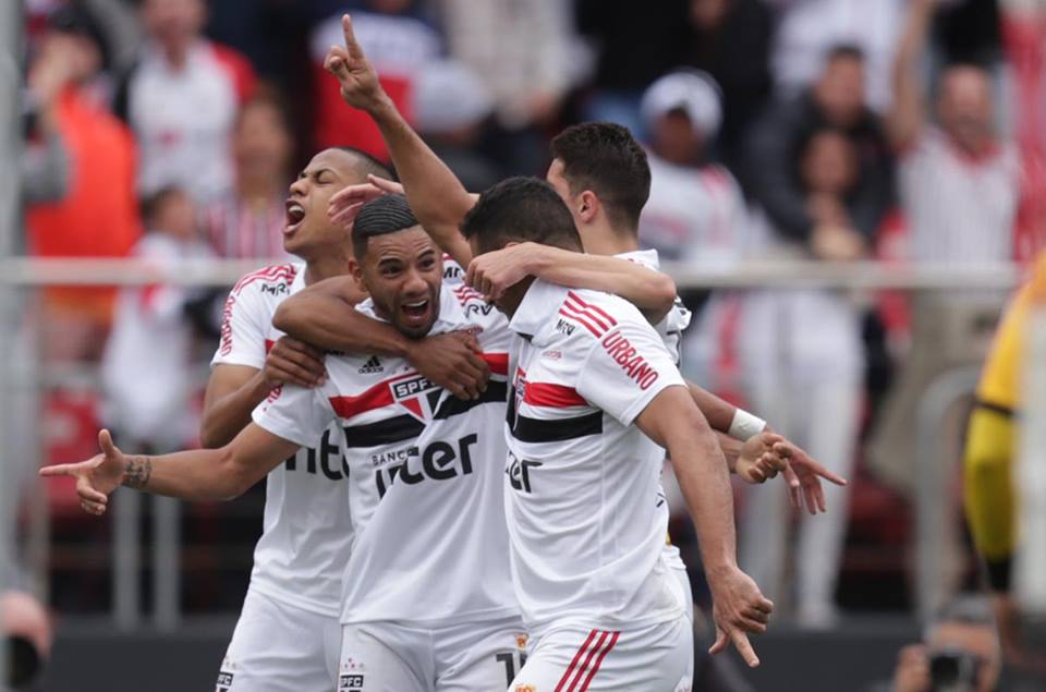 Bruno Peres marcou na vitória do São Paulo diante do Ceará