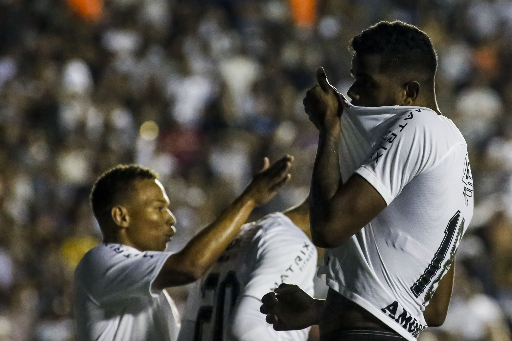 Corinthians elimina o Grêmio e está na semi da Copinha