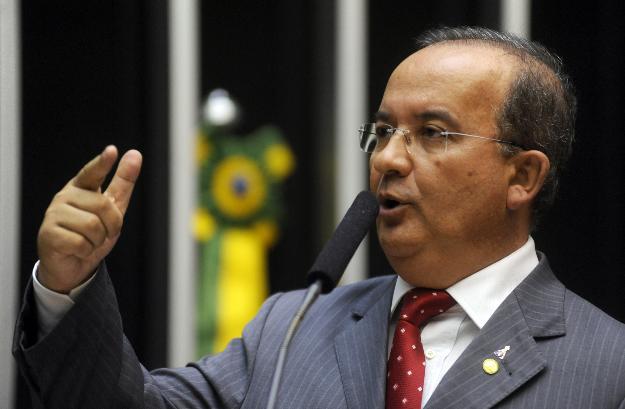 Deputado Jorginho Mello (PR-SC) pediu urgência na aprovação do PL