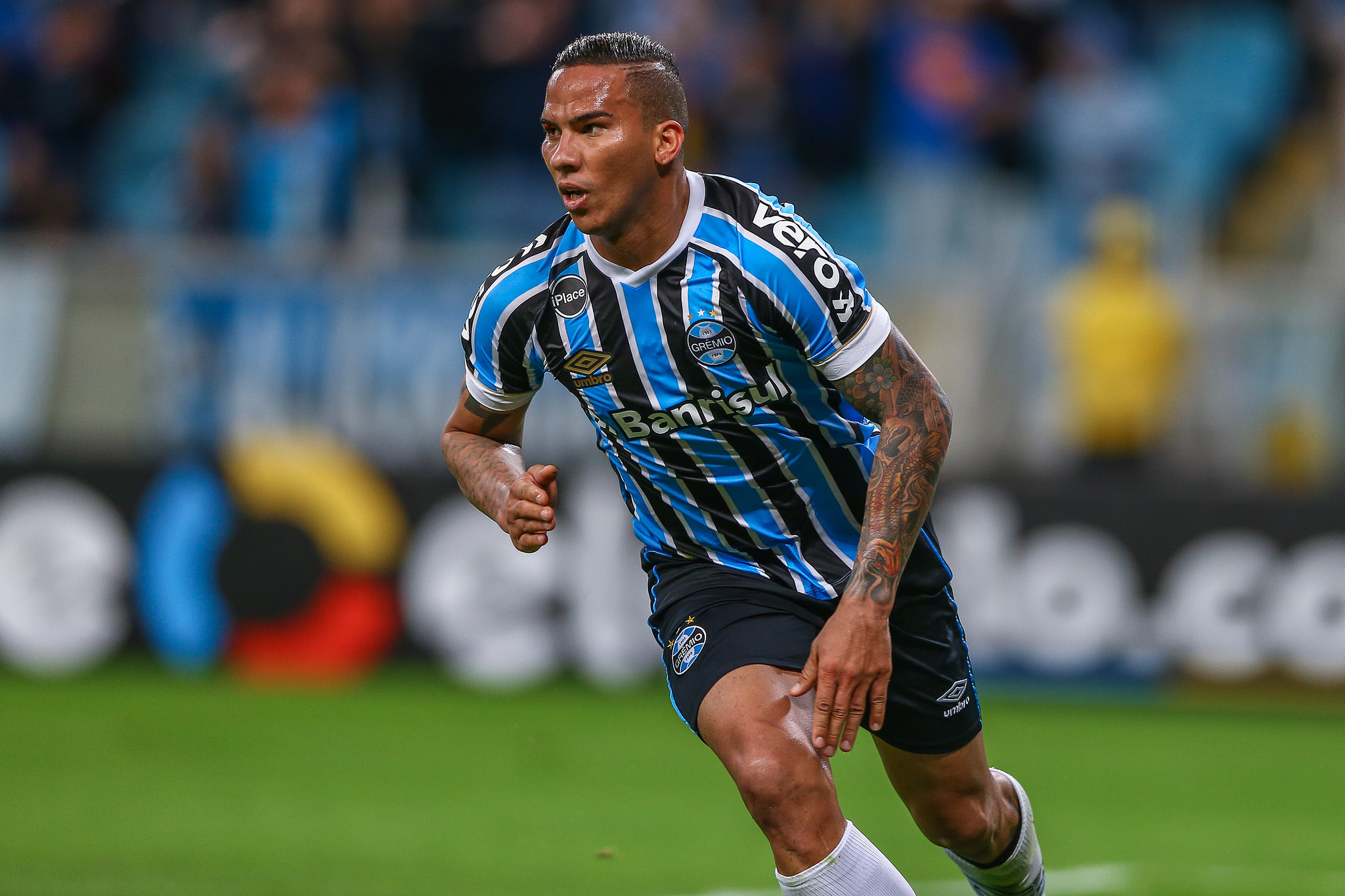 Grêmio deve contar com força máxima para o duelo contra o Estudiantes pela Liberta / Créditos: Lucas Uebel Grêmio deve contar com força máxima para o duelo contra o Estudiantes pela Liberta