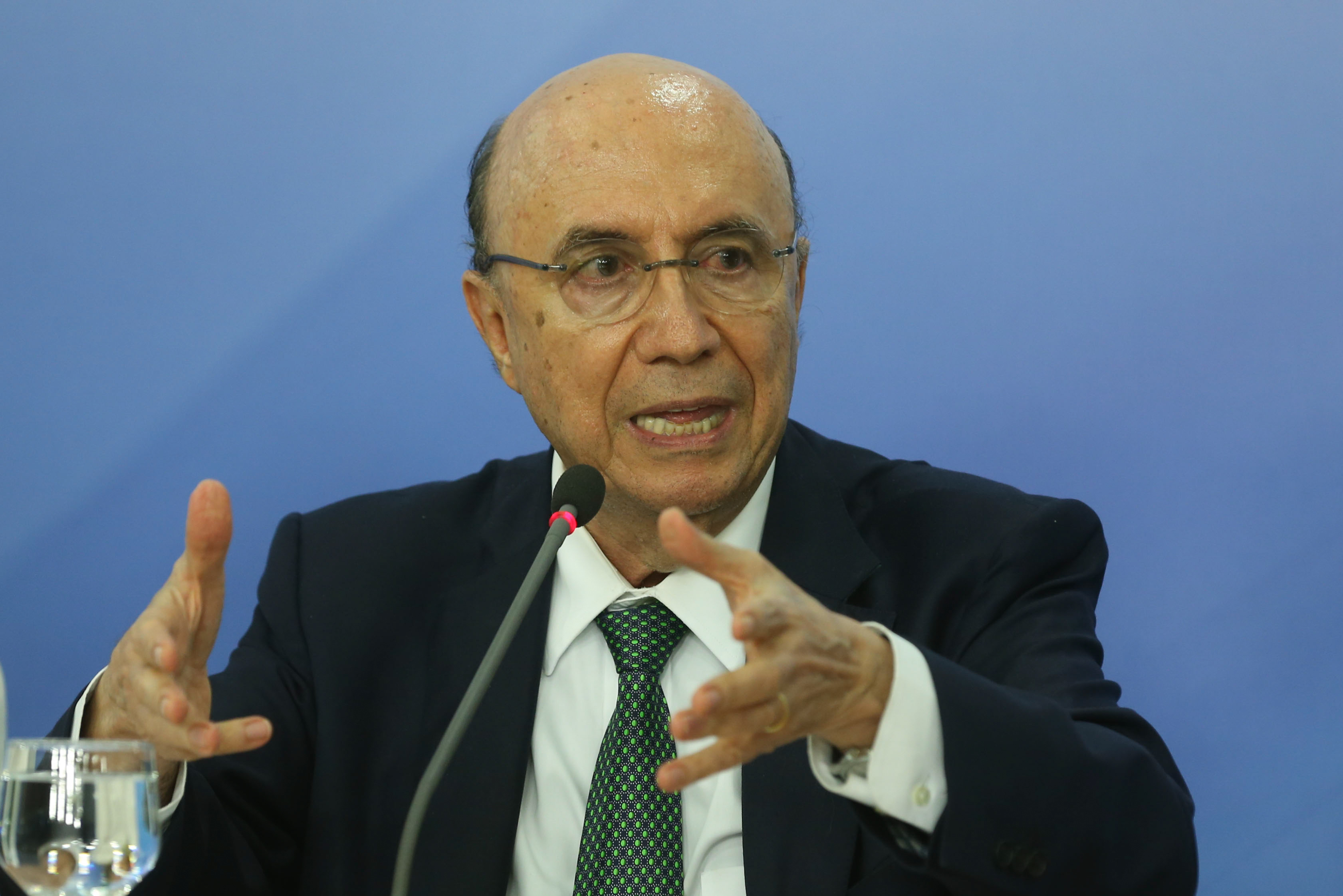 Meirelles pretende criar mais de 10 milhões de empregos em 4 anos