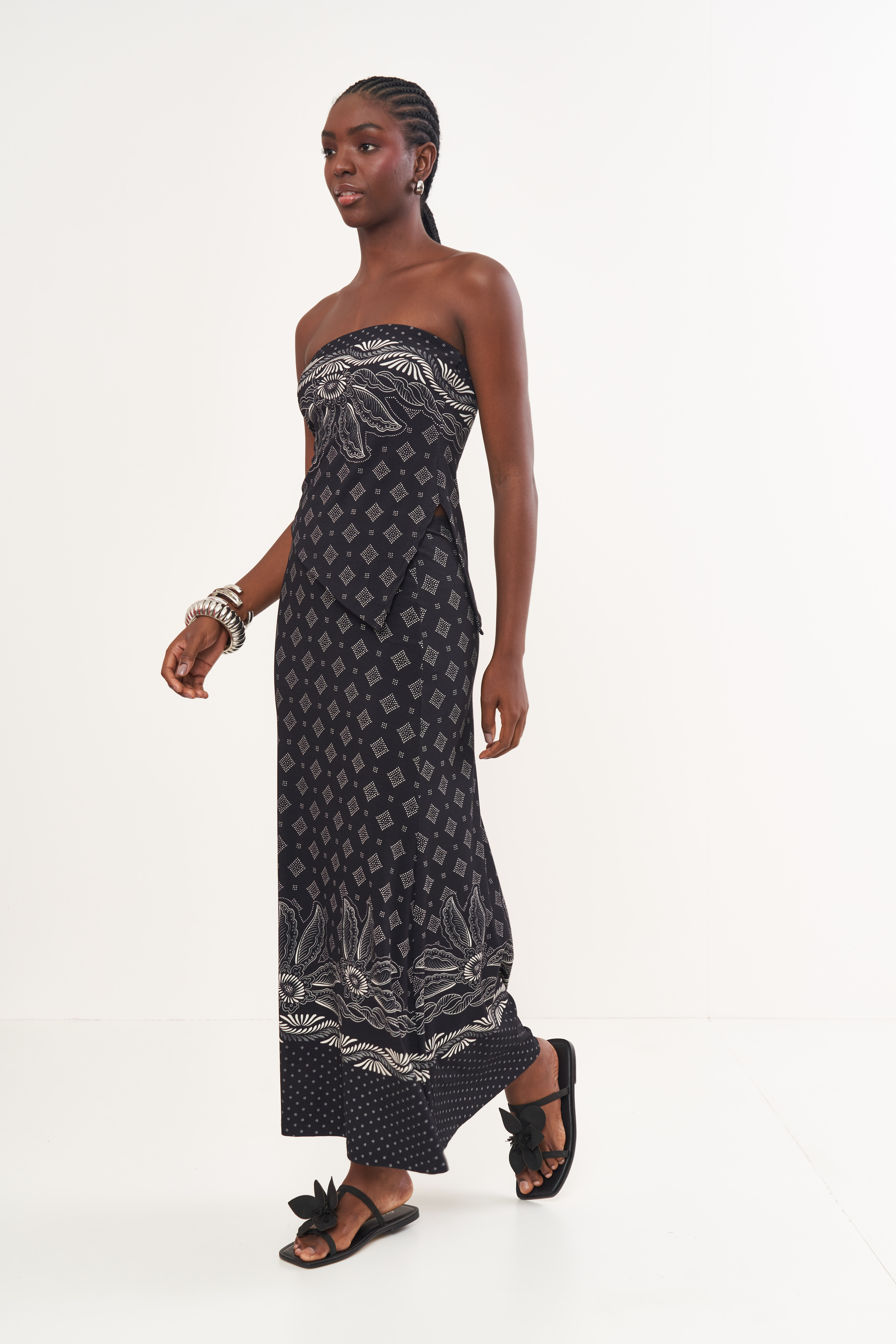 BLUSA ESTAMPADA M CASTANHA II
