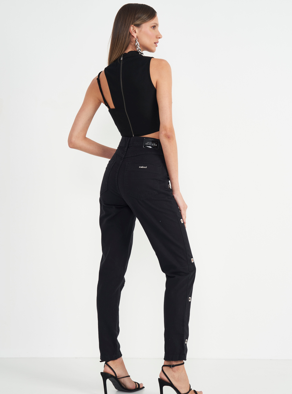 CALÇA SARJA BRUNA COM ILHÓS 34 PRETO