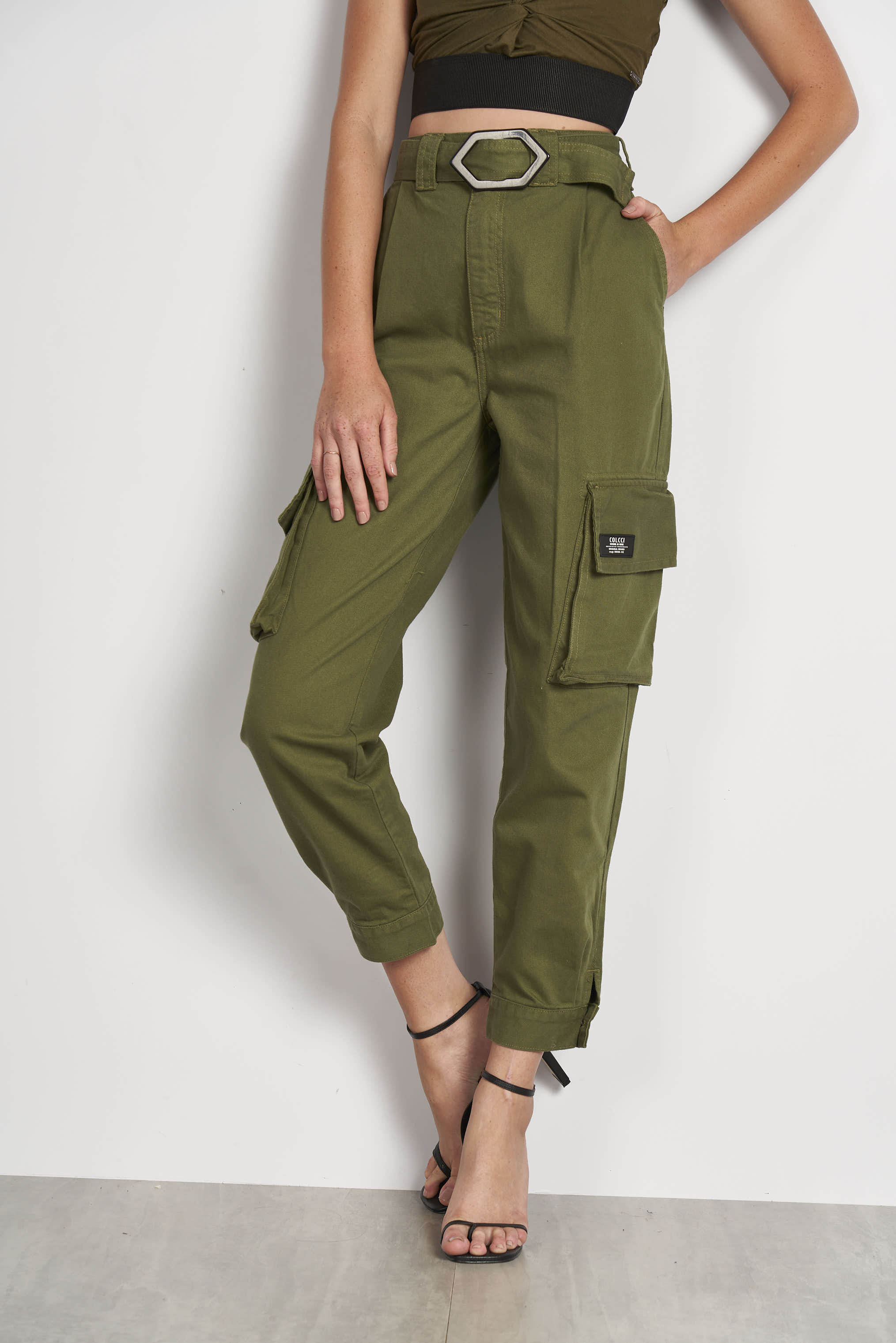 CALÇA SARJA JOANA COM CINTO 34 VERDE MAILON