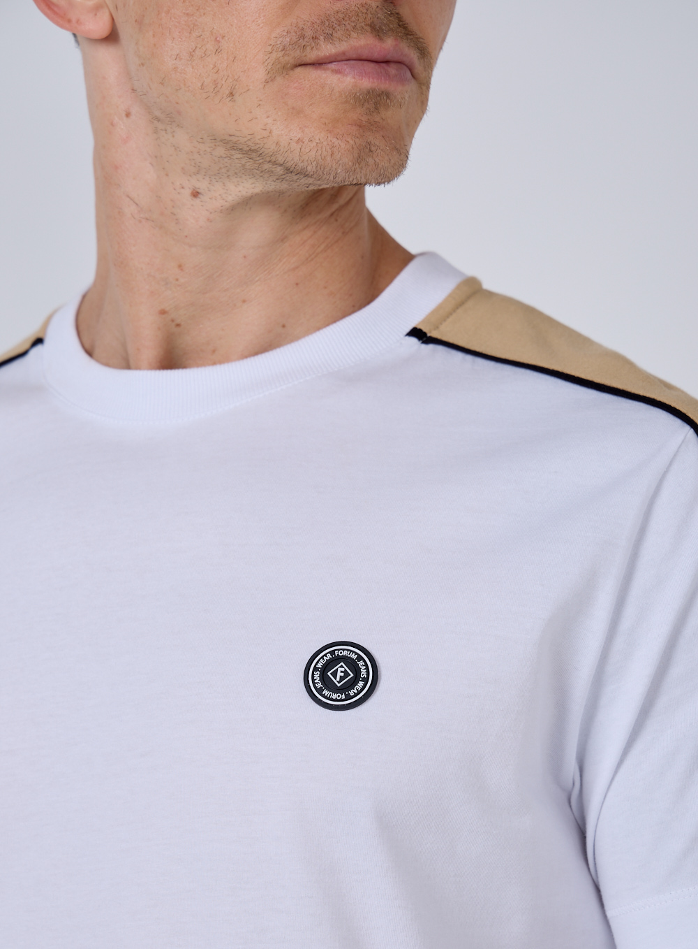 CAMISETA FORUM M BRANCO