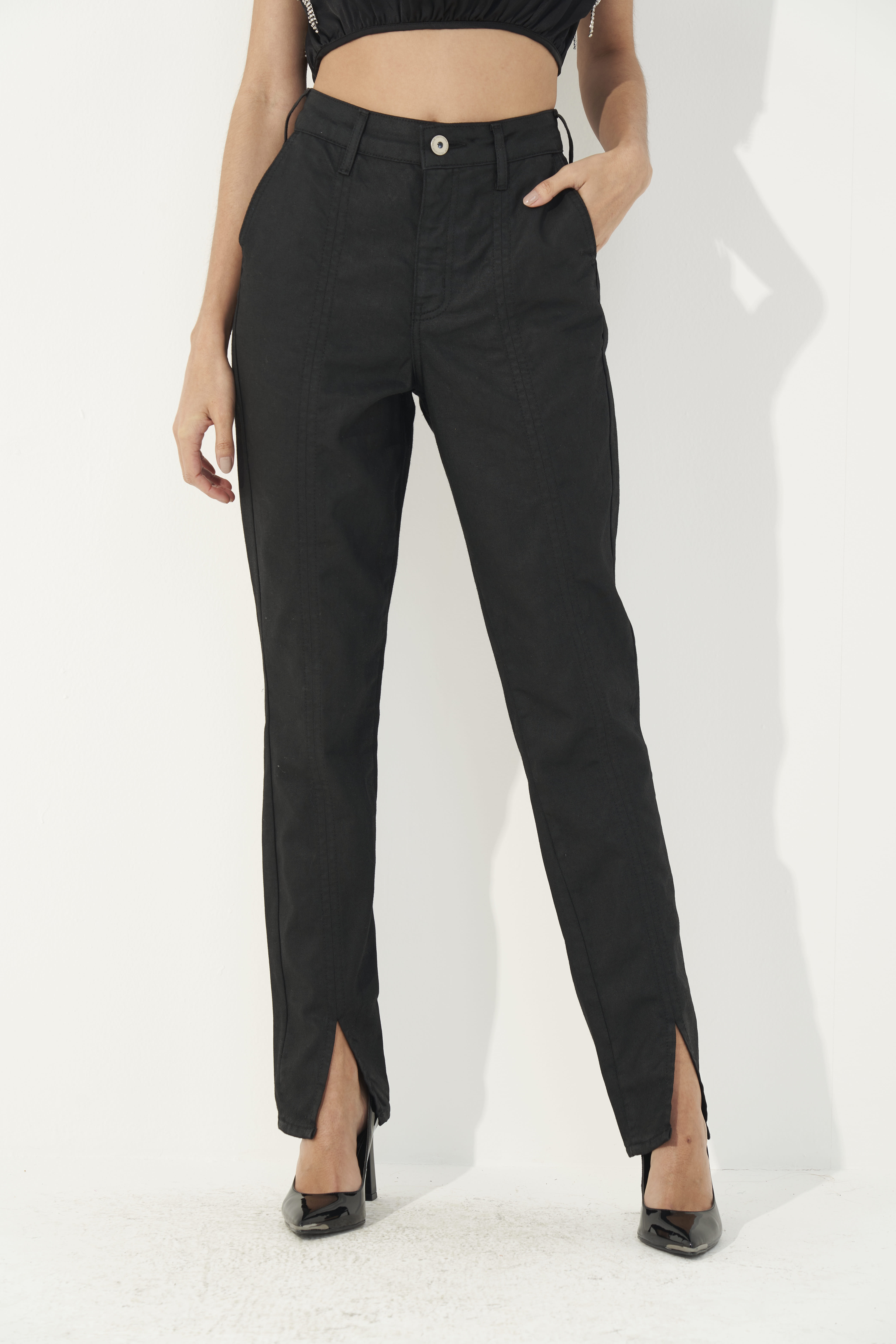 CALÇA SARJA BRUNA RESINADA 38 PRETO
