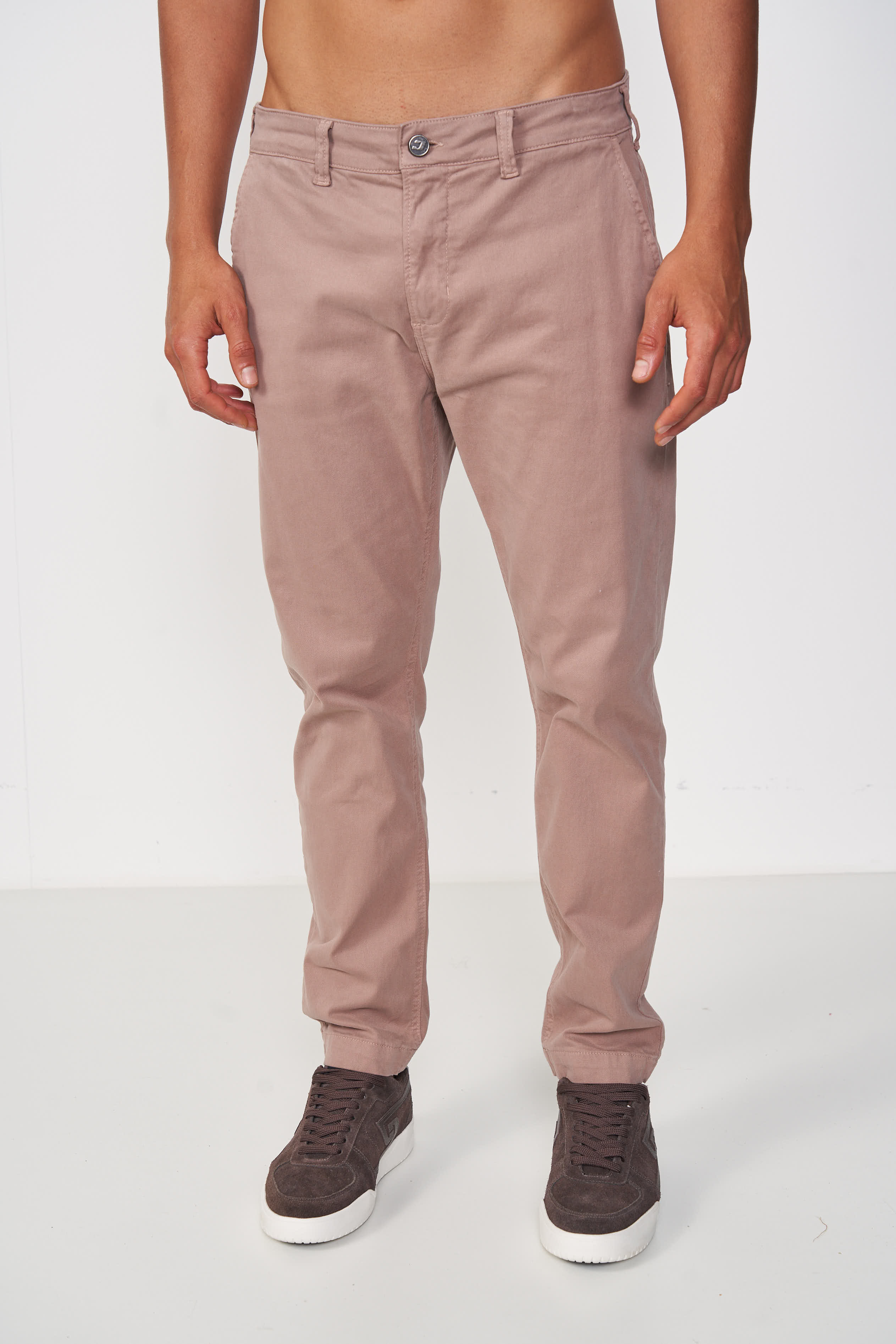 CALÇA SARJA NEW CHINO 44 BEGE SAND CASTLE