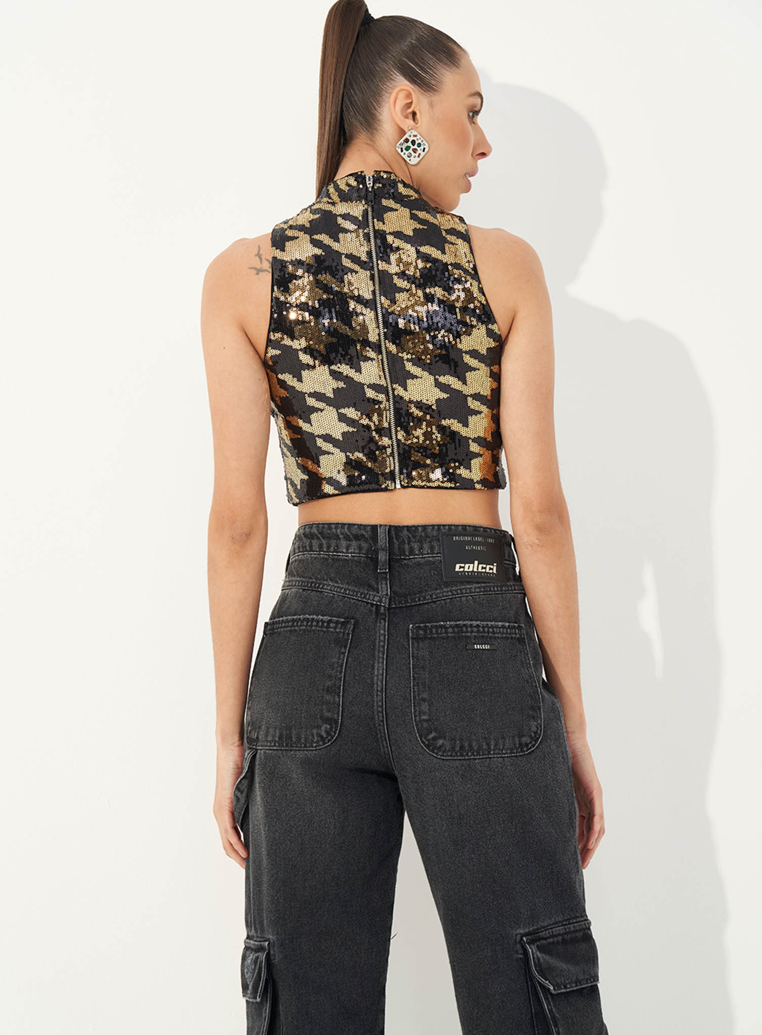 BLUSA PAETE 36 PRETO/DOURADO