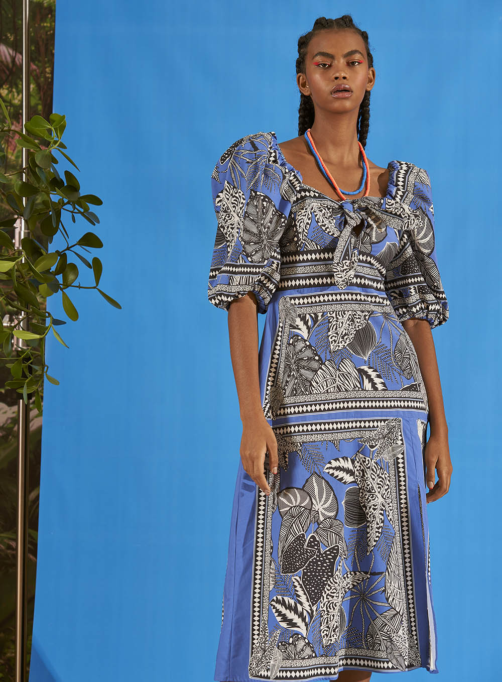 VESTIDO MIDI ESTAMPADO 36 JARDIM ÓPTIC.II