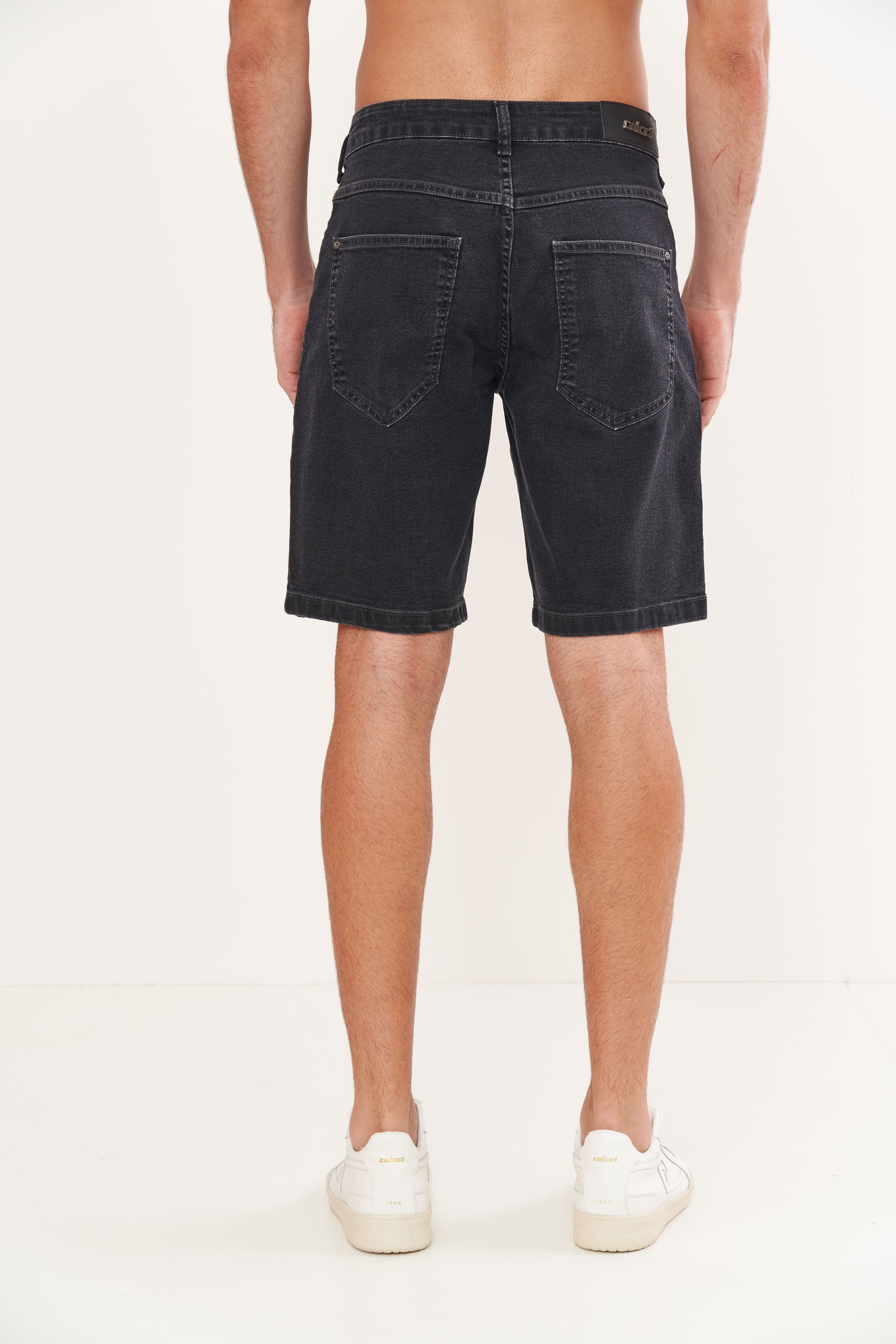 BERMUDA JEANS DAVI 42 IND.PRETO