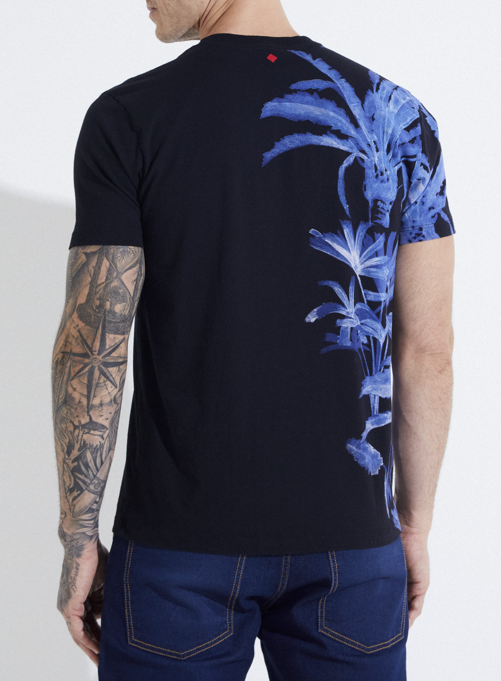 CAMISETA ESTAMPADA M PRETO