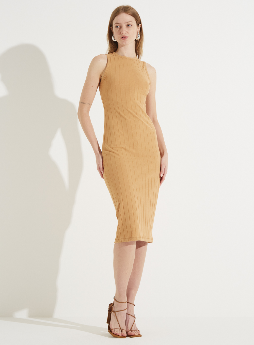 VESTIDO CANELADO G BEGE BELGATI