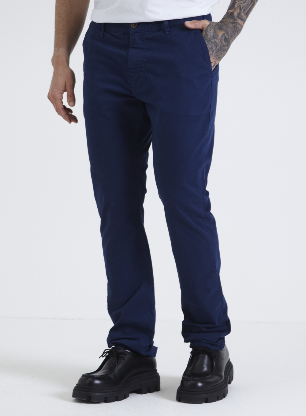 CALÇA SARJA VITOR 38 AZUL DARKNESS