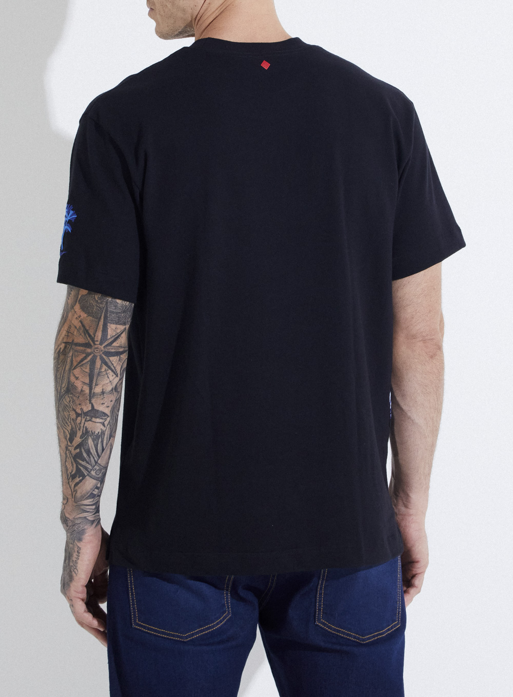CAMISETA FORUM M PRETO