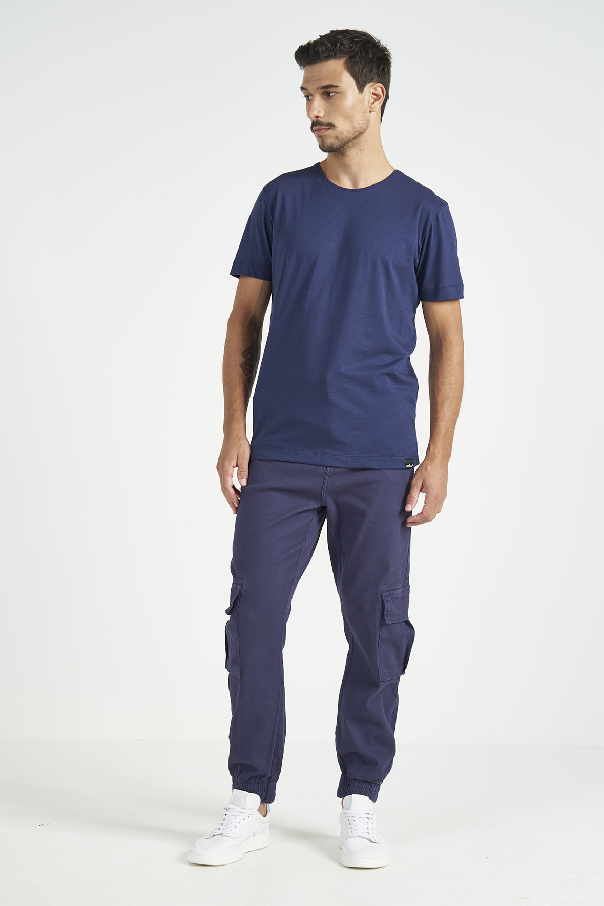 CALÇA SARJA FRED 42 AZUL DARKNESS