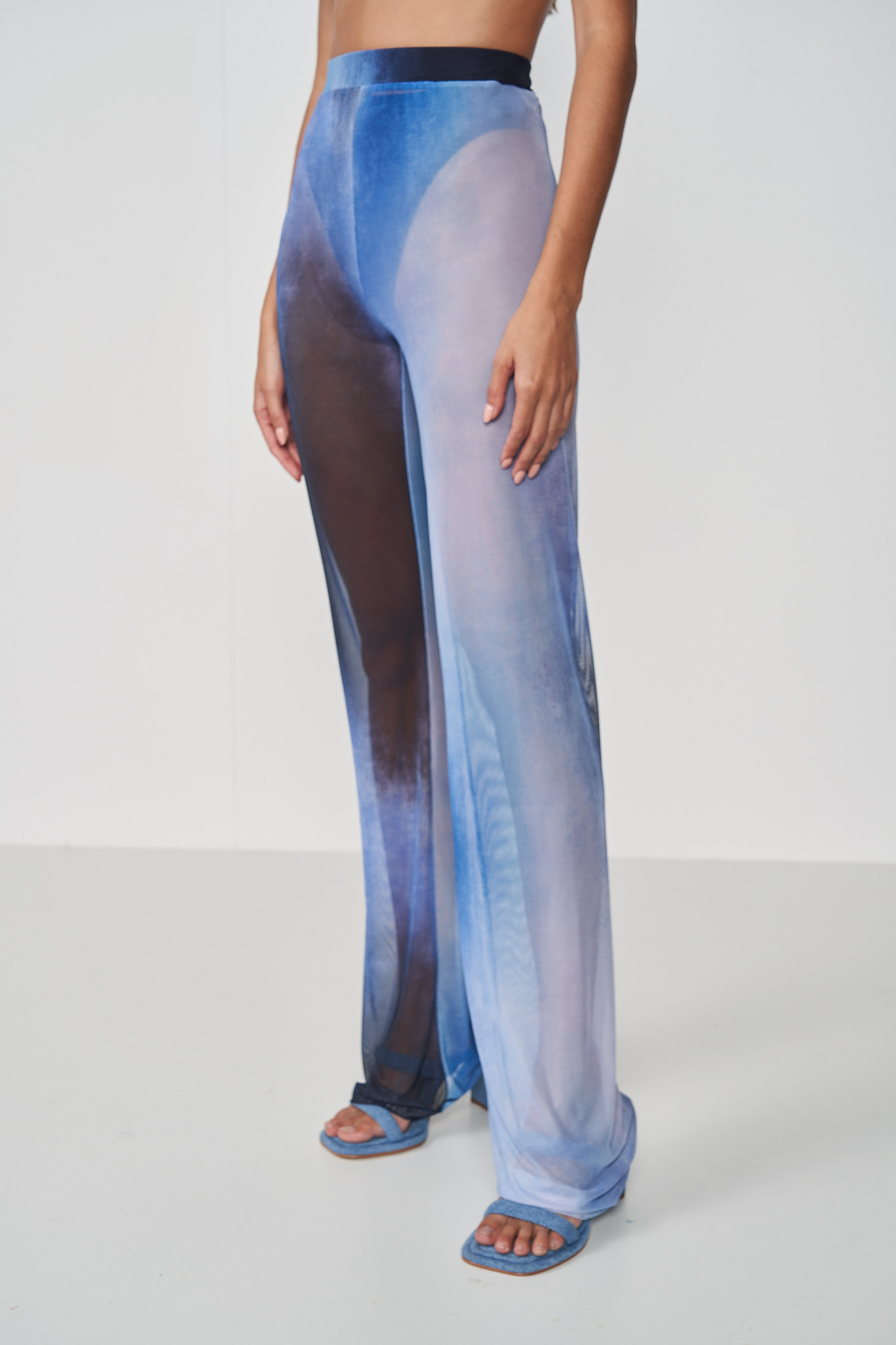 CALÇA TULE ESTAMPADO G ENTRETOM