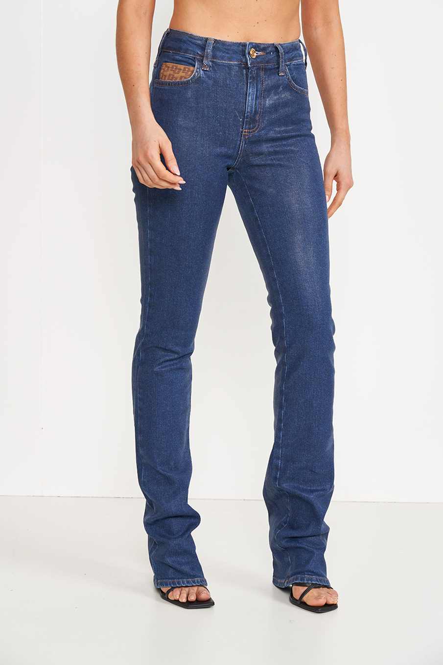 CALÇA JEANS BIA RESINADA 34 INDIGO