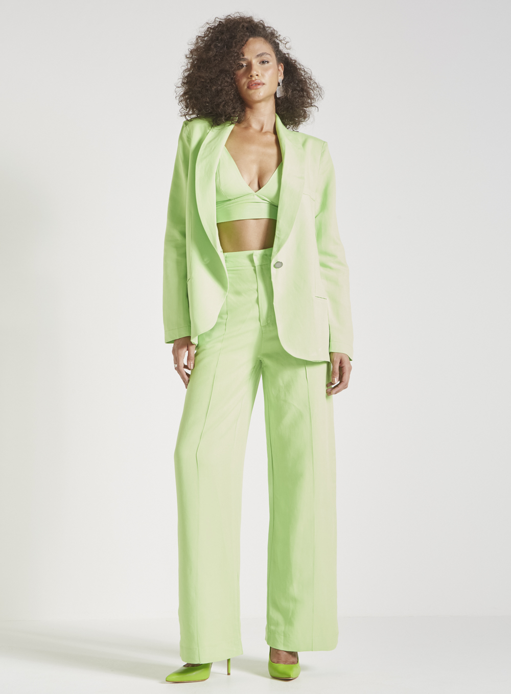 CALÇA LINHO 44 VERDE PAU-BRASIL