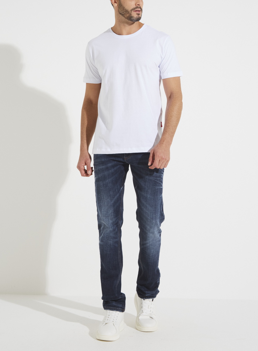 CAMISETA FORUM M BRANCO