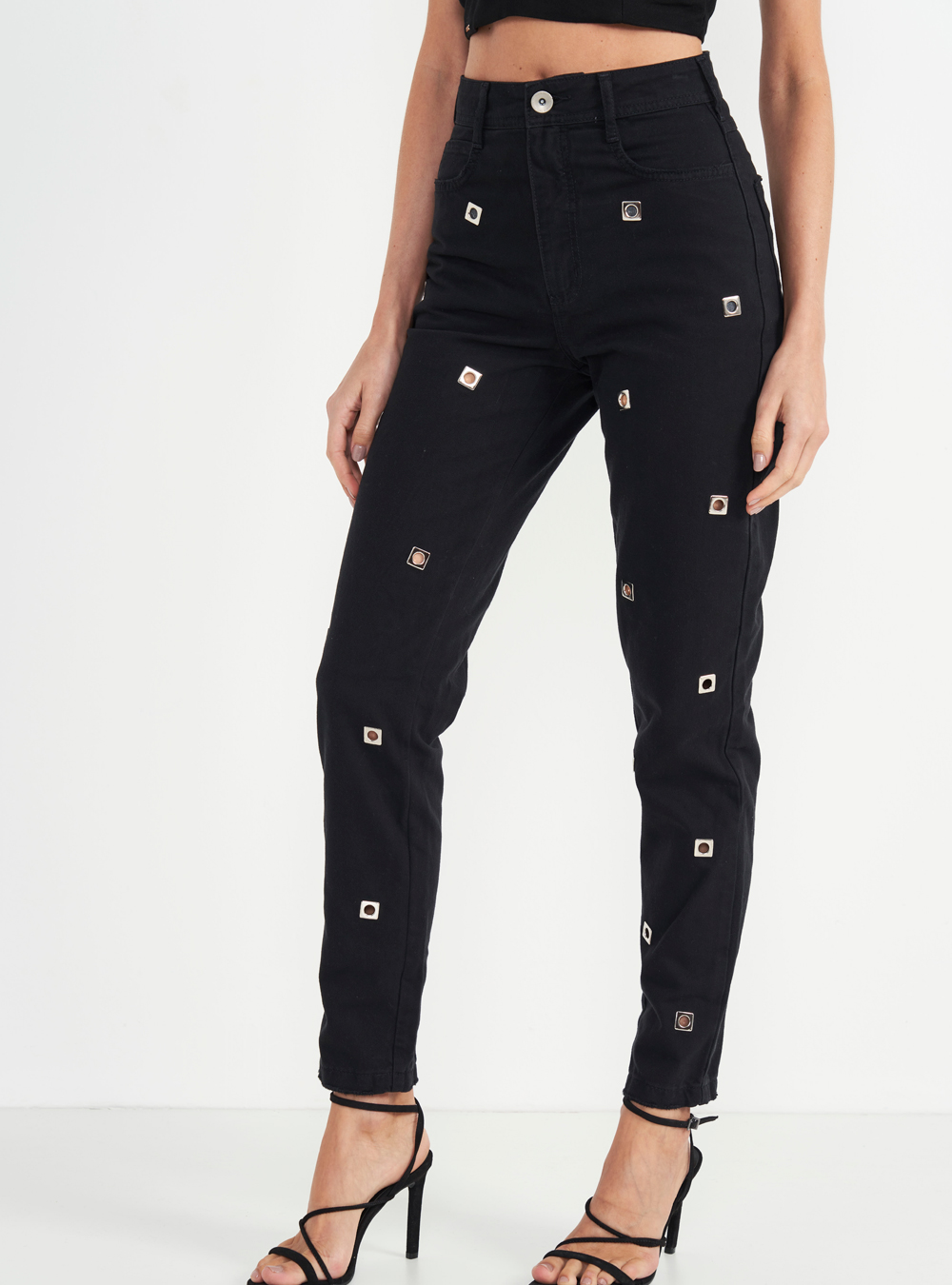 CALÇA SARJA BRUNA COM ILHÓS 34 PRETO