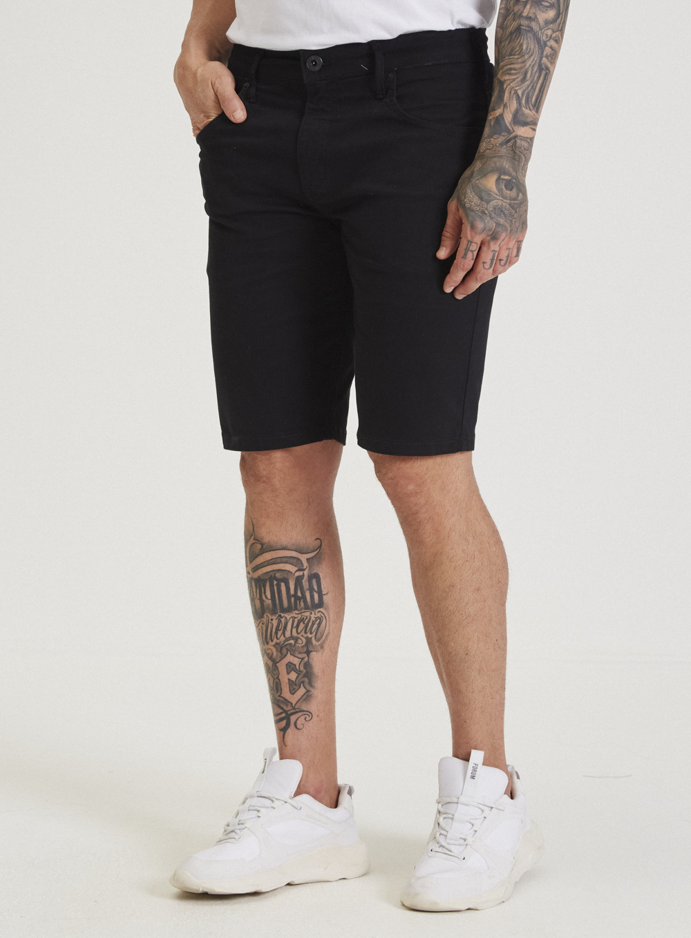 BERMUDA SARJA PAUL SLIM 40 PRETO ESPECIAL