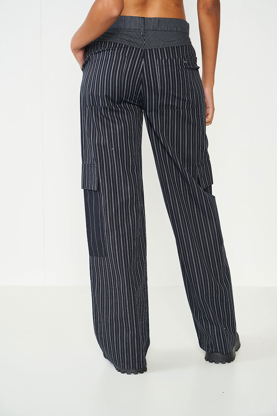 CALÇA LISTRADA 36 LISTRADO