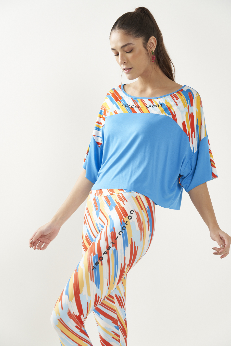 BLUSA DETALHE ESTAMPADO P VELOCITY VERTIC