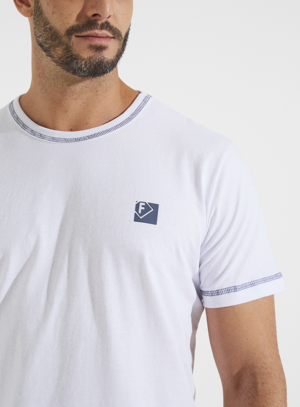 CAMISETA FORUM M BRANCO