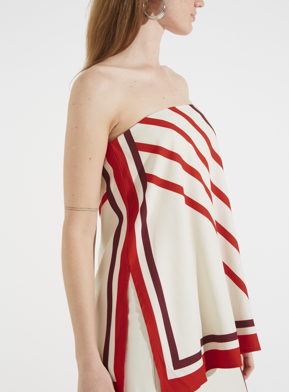 BLUSA ESTAMPADA G GEOMETRIC