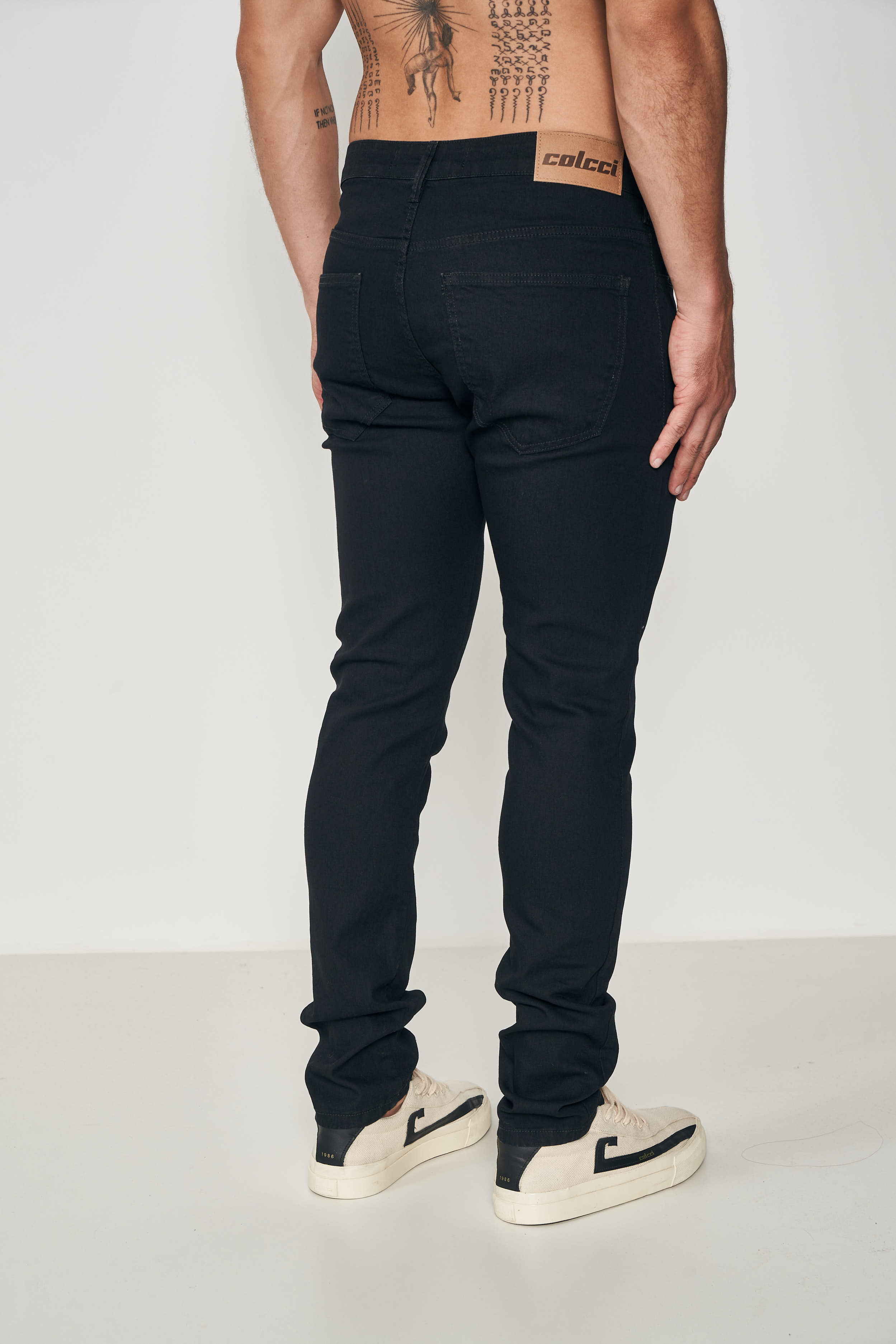 CALÇA JEANS FELIPE SKINNY 40 IND.PRETO