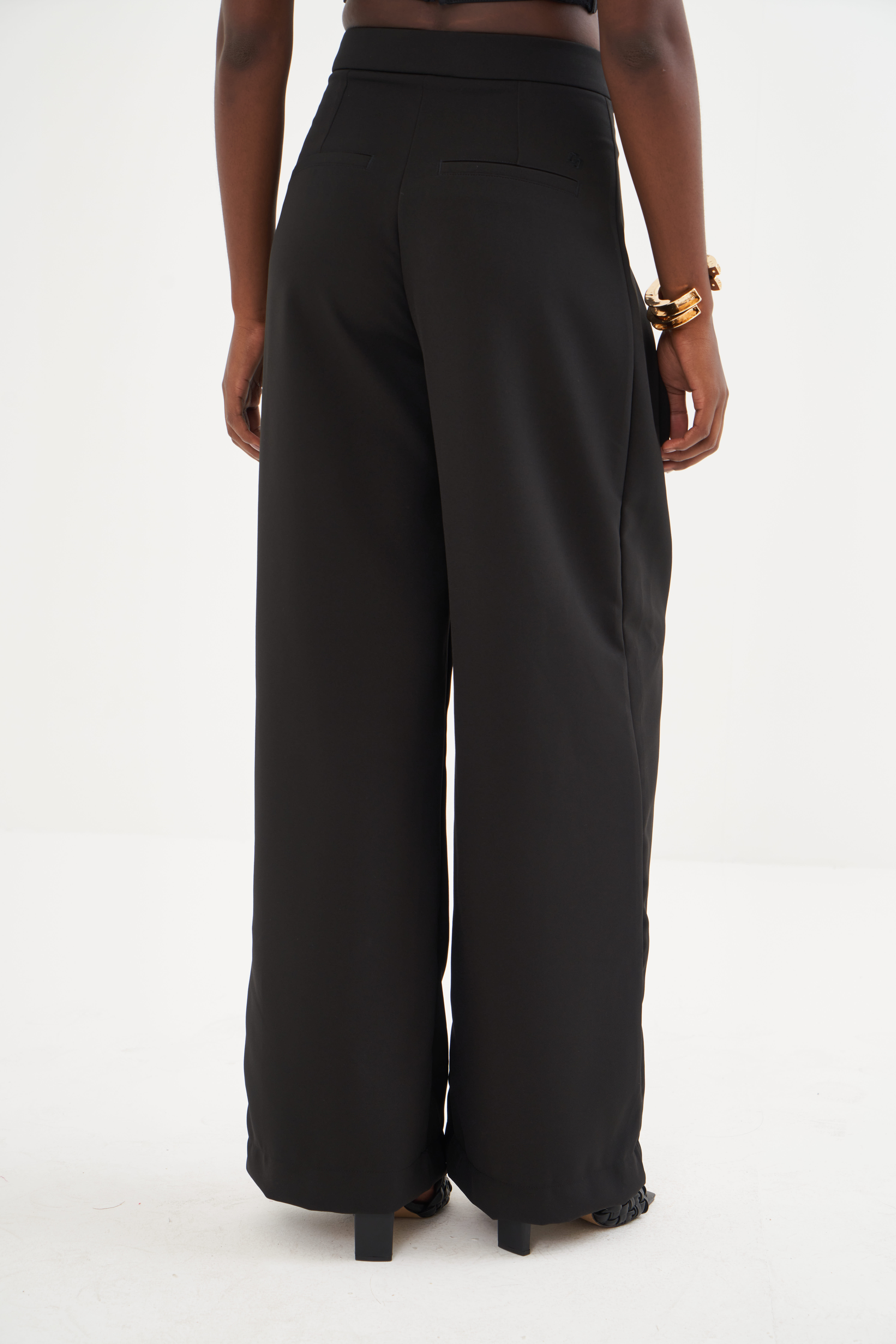 CALÇA COLCCI 34 PRETO