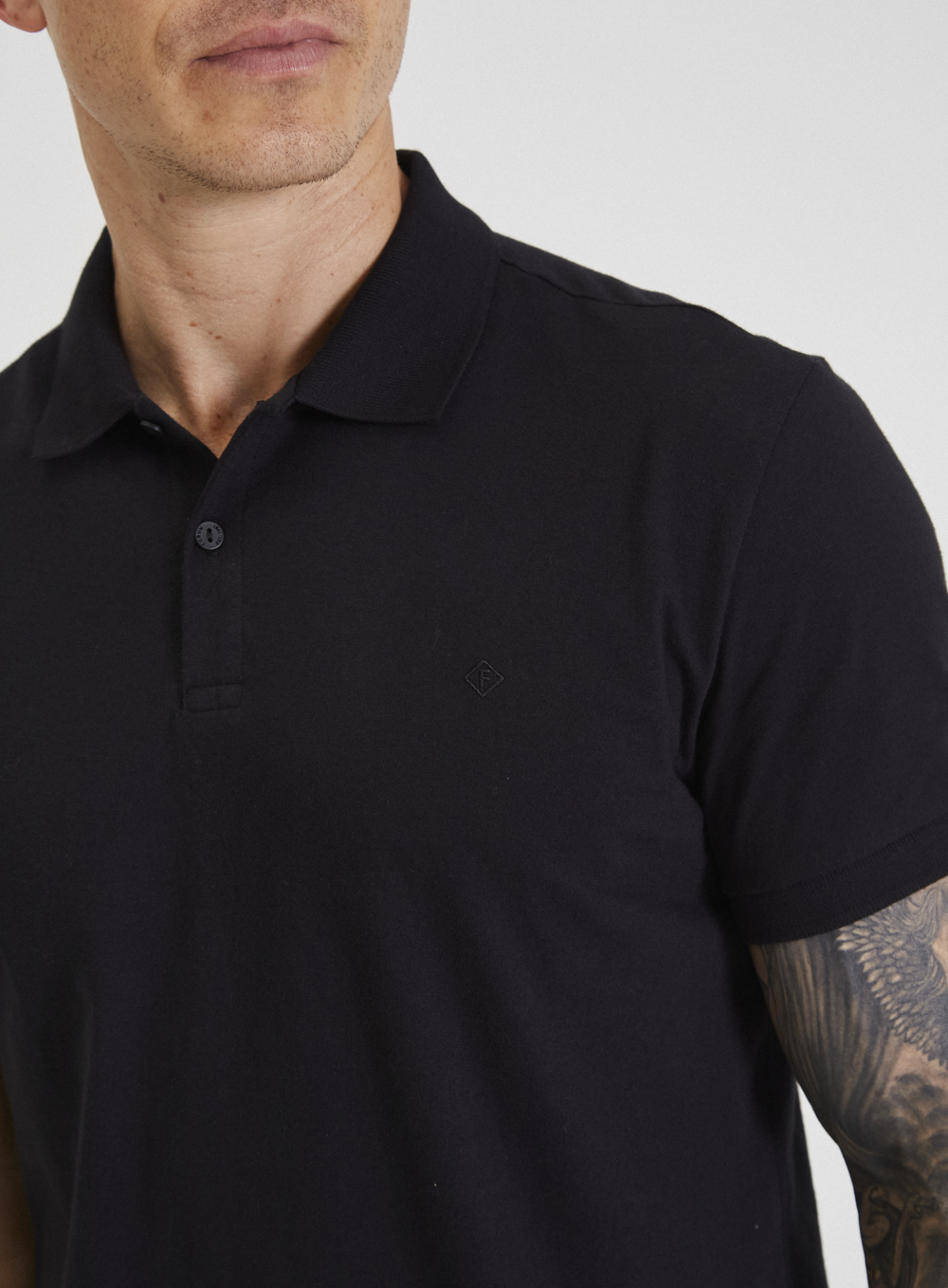 POLO FORUM GG AZUL DARKNESS