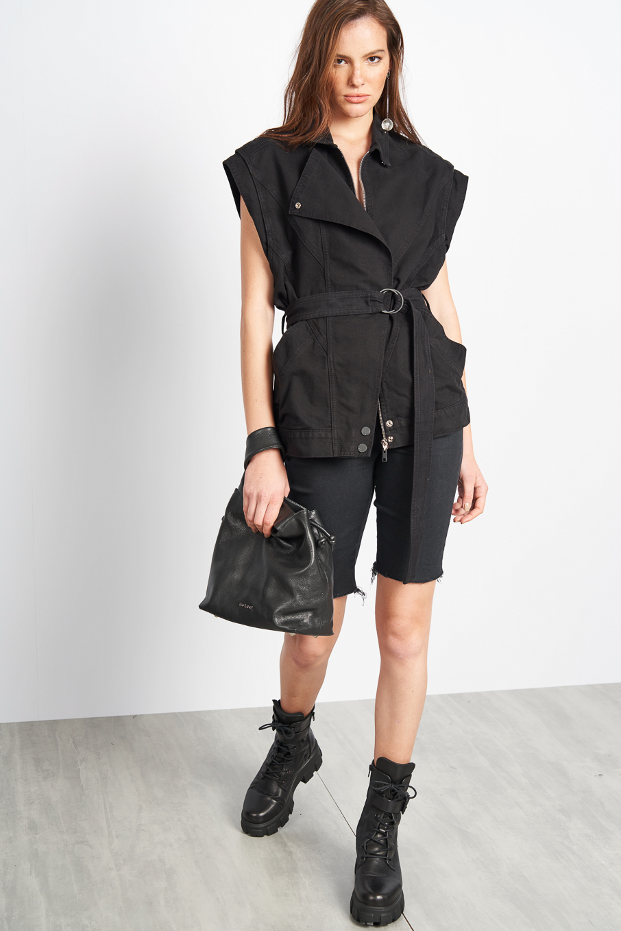 BERMUDA JEANS BIA 38 IND.PRETO
