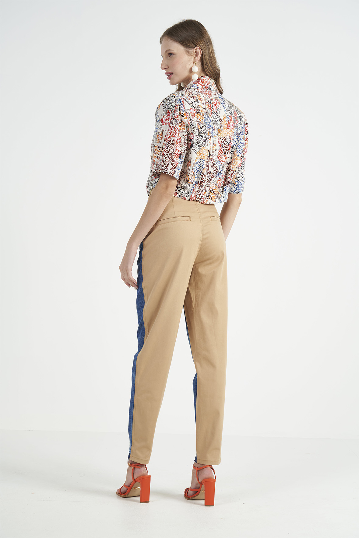 CALÇA JEANS COM SARJA JOANA 36 INDIGO/BEGE
