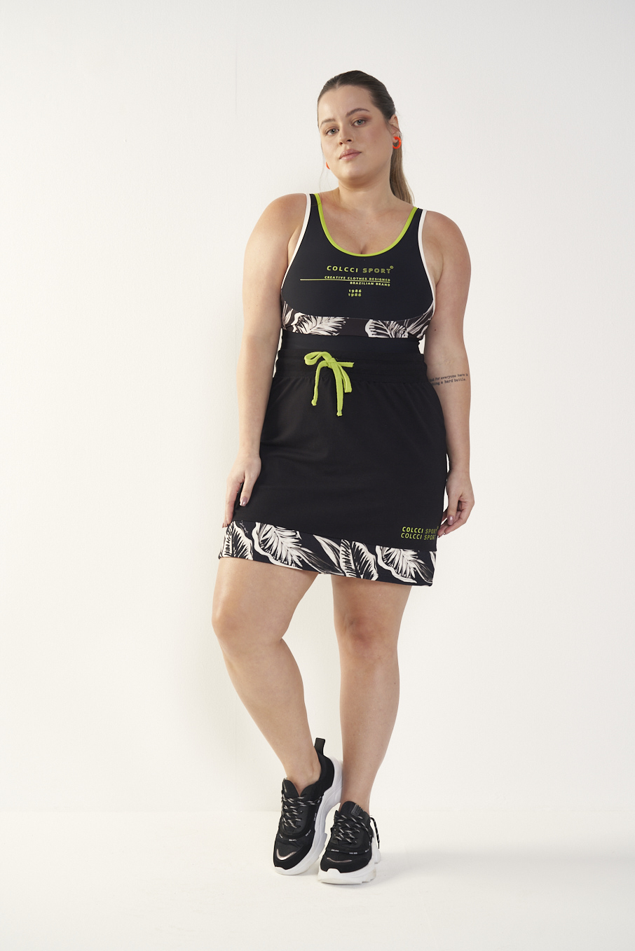 SAIA MOLETOM DETALHE ESTAMPADO M BLACK GARDEN VE