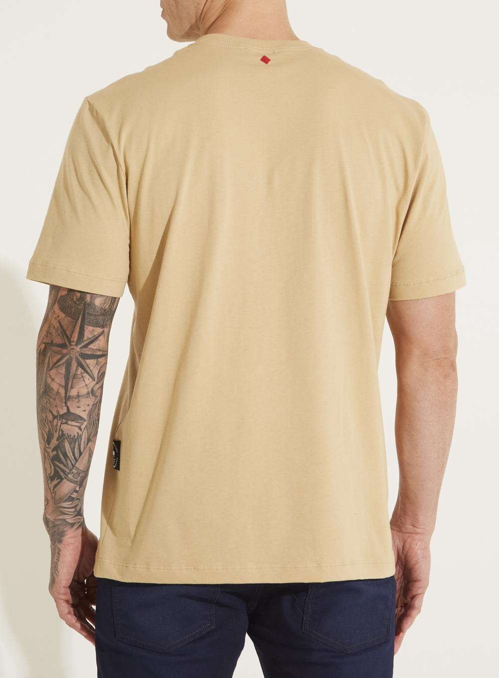 CAMISETA FORUM M BEGE INCENSE