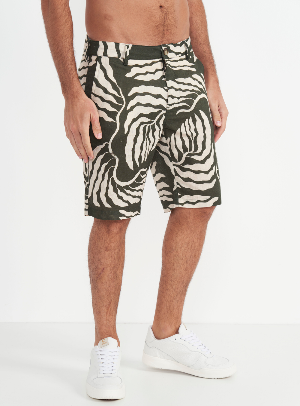 BERMUDA LINHO ESTAMPADA 40 SEAWEED VD.DRA.