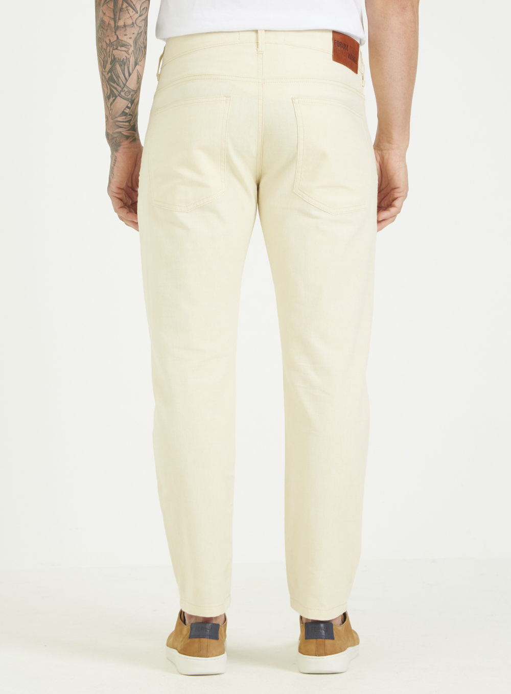 CALÇA FORUM 42 AMARELO/BRANCO