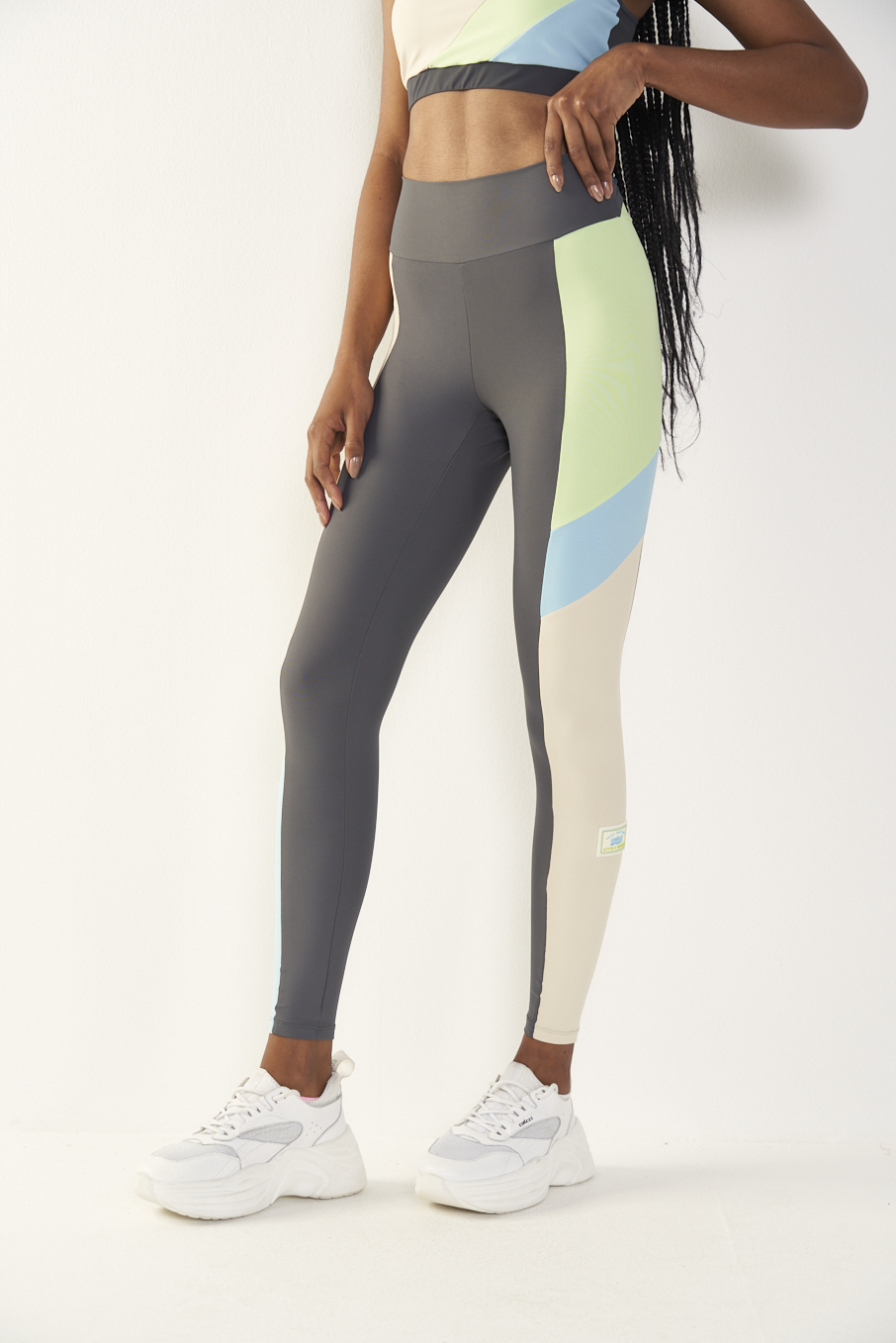 CALÇA LEGGING P CINZA ASFALTO