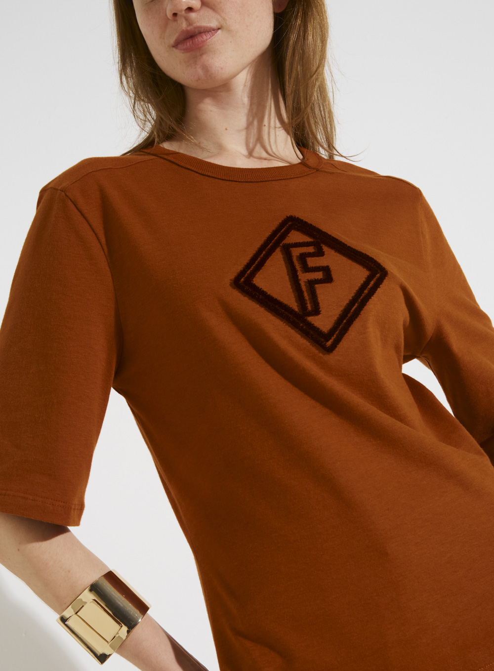 CAMISETA BORDADA M VERMELHO SPARKLY