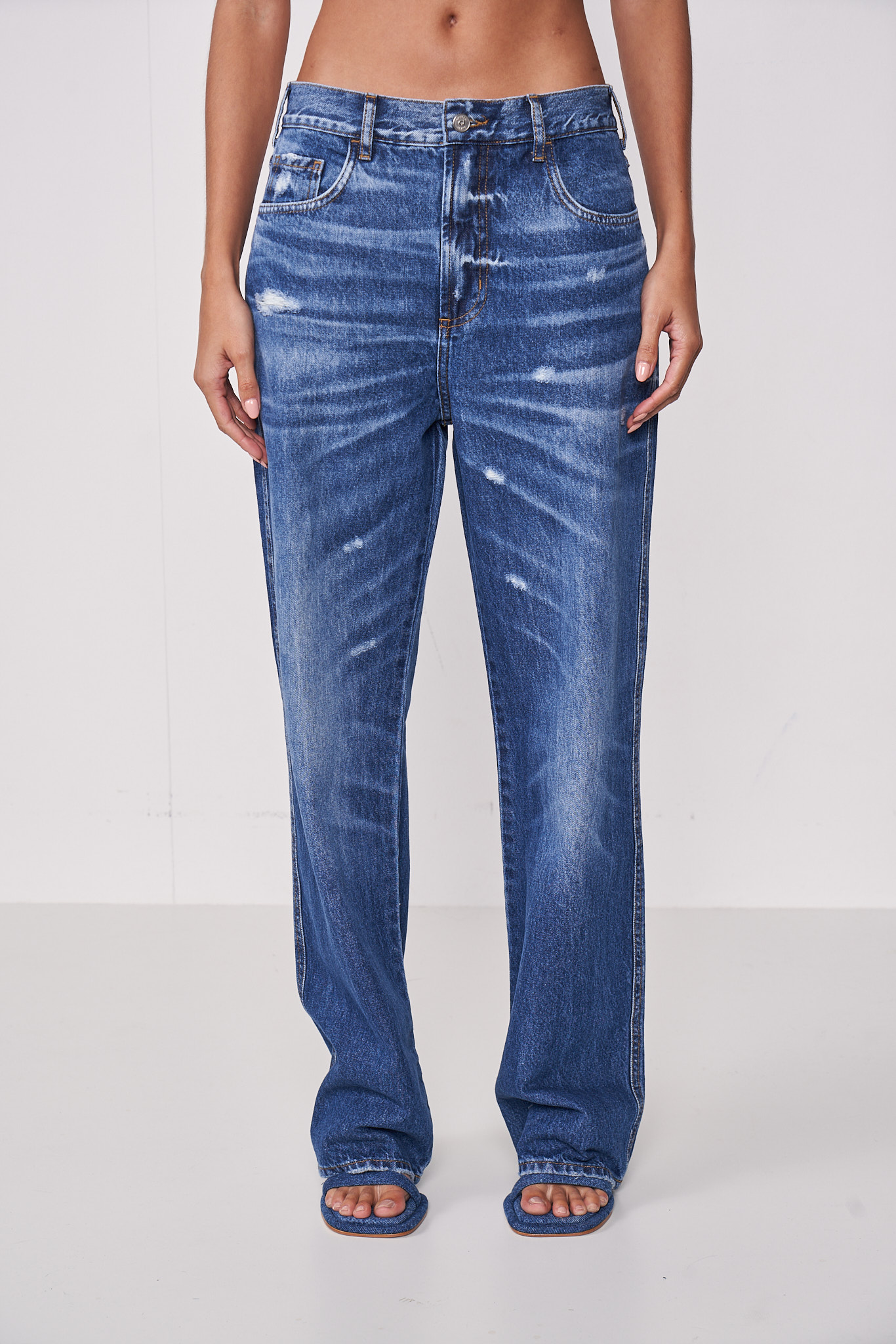 CALÇA JEANS LEONI LOW 40 INDIGO