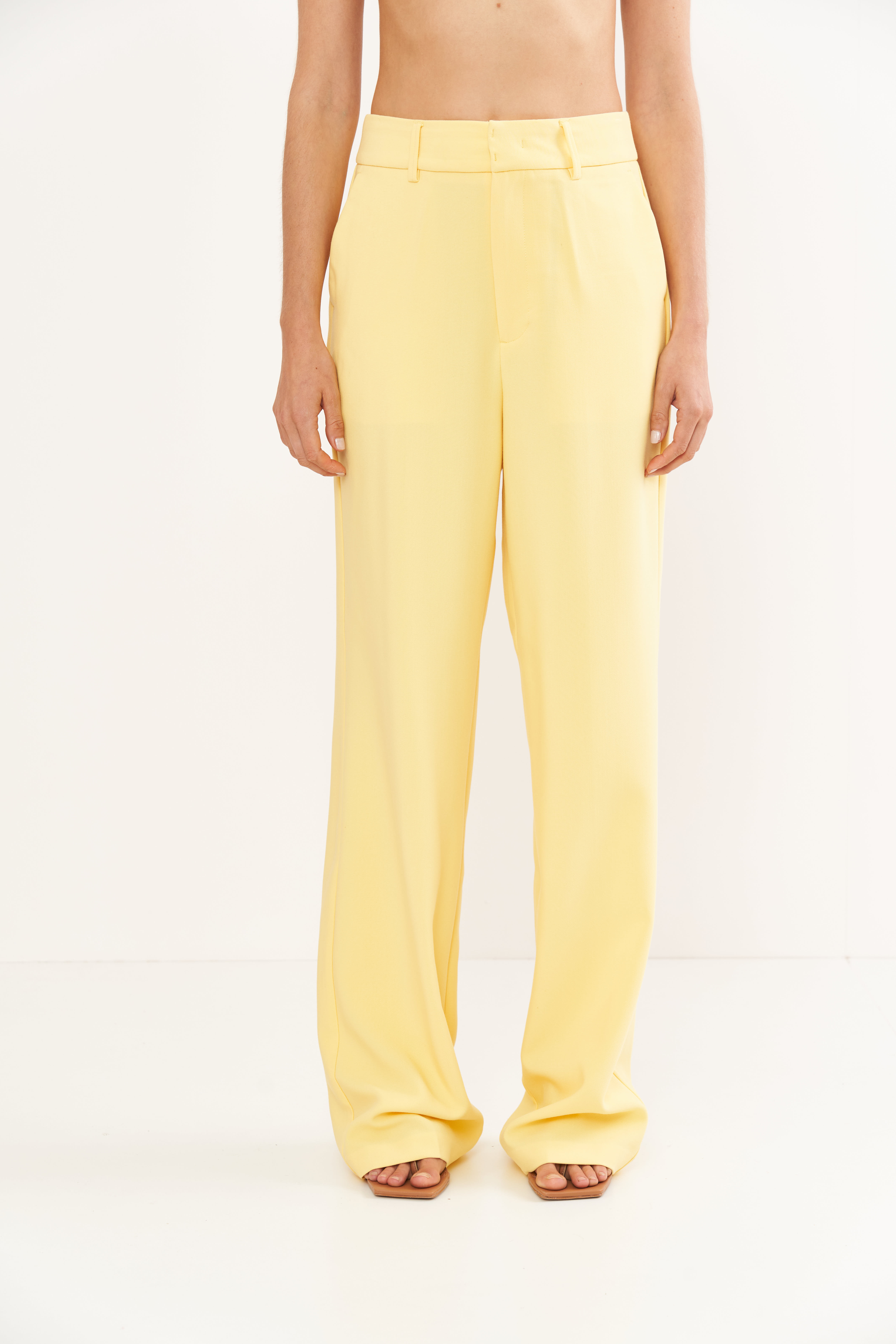 CALCA COLCCI 38 AMARELO CORNISH