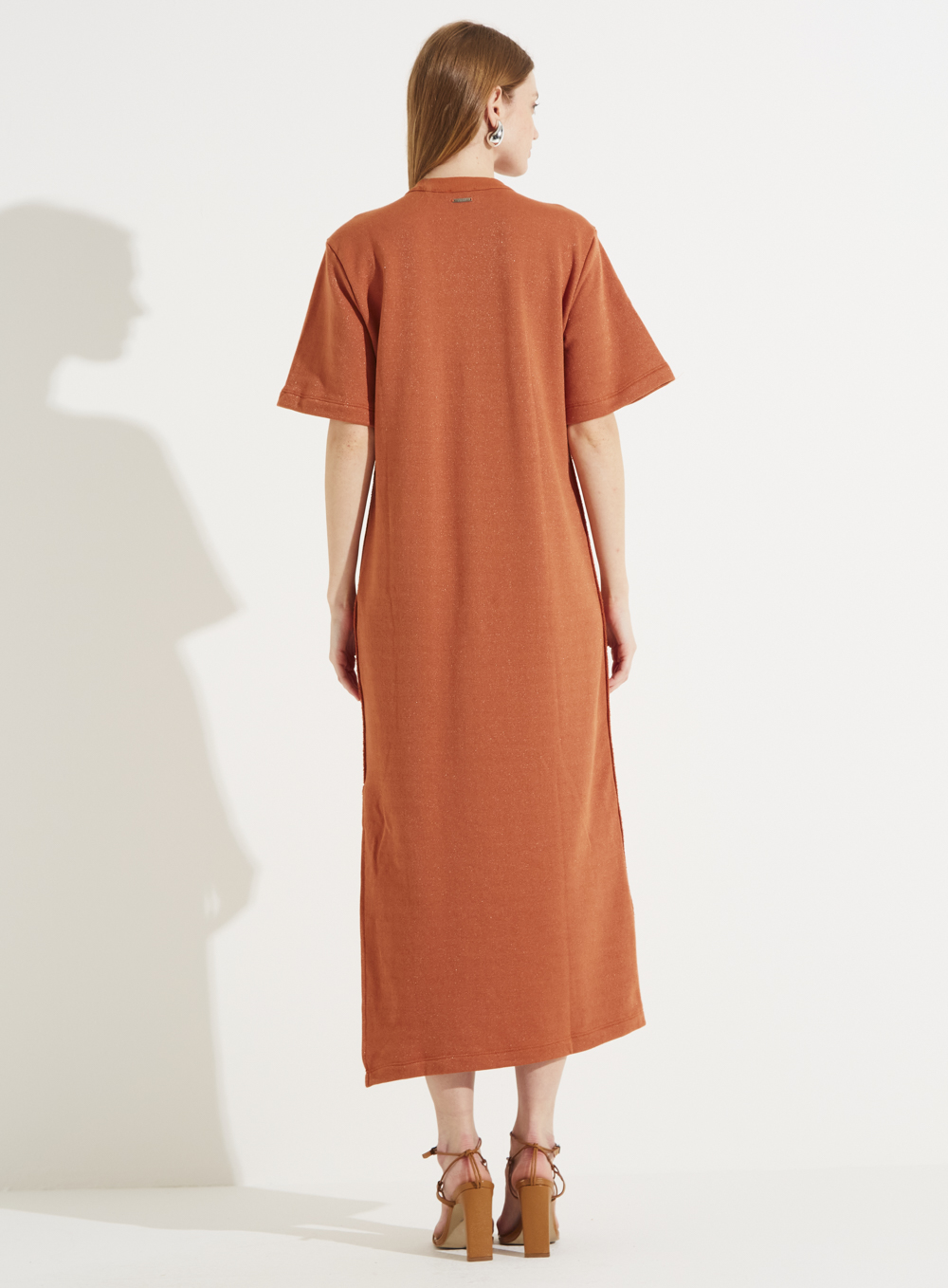 VESTIDO MOLETOM METALIZADO P MARROM/PRATA