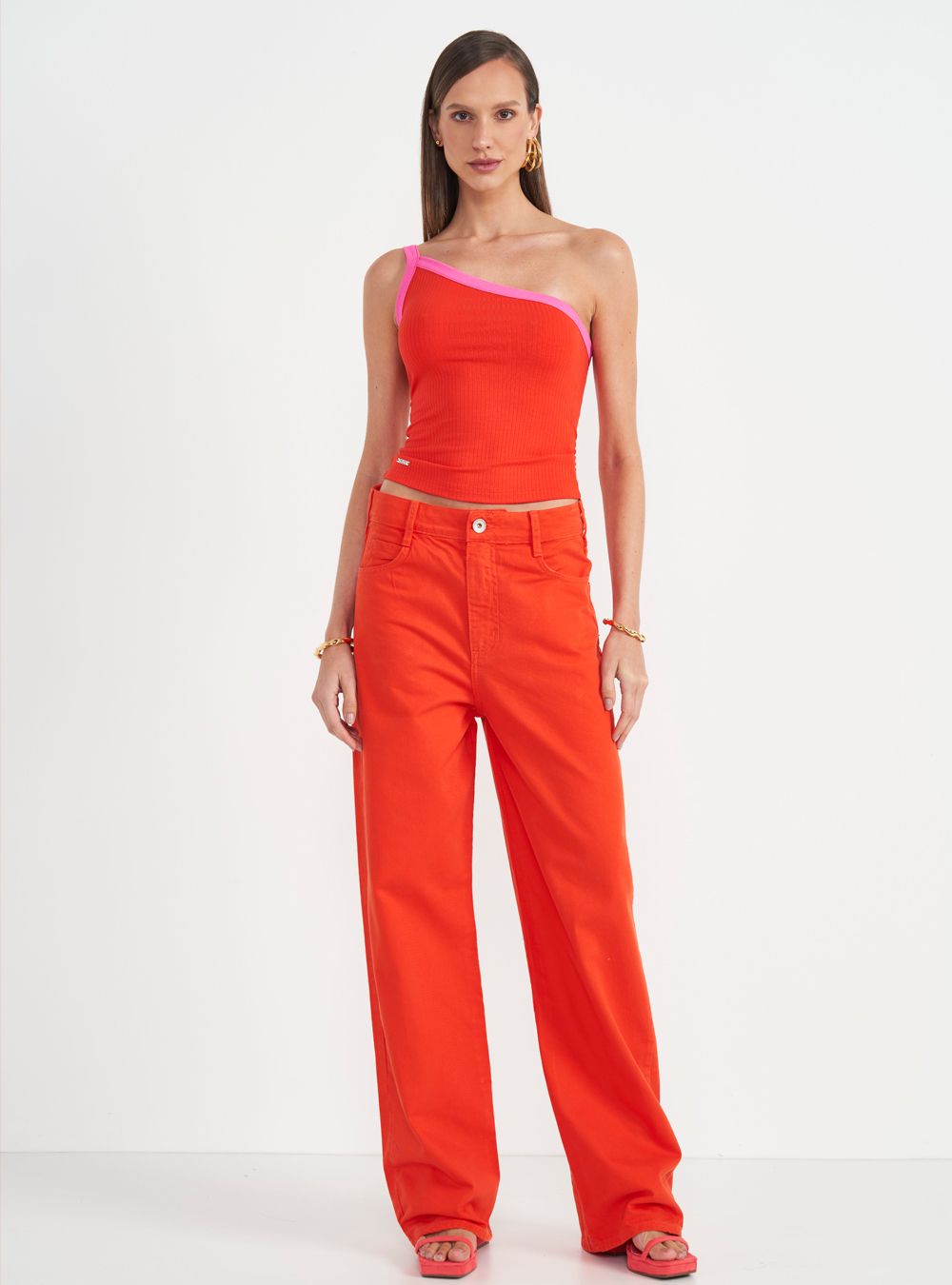 CALÇA SARJA BRUNA LOW 38 VERMELHO NIVES