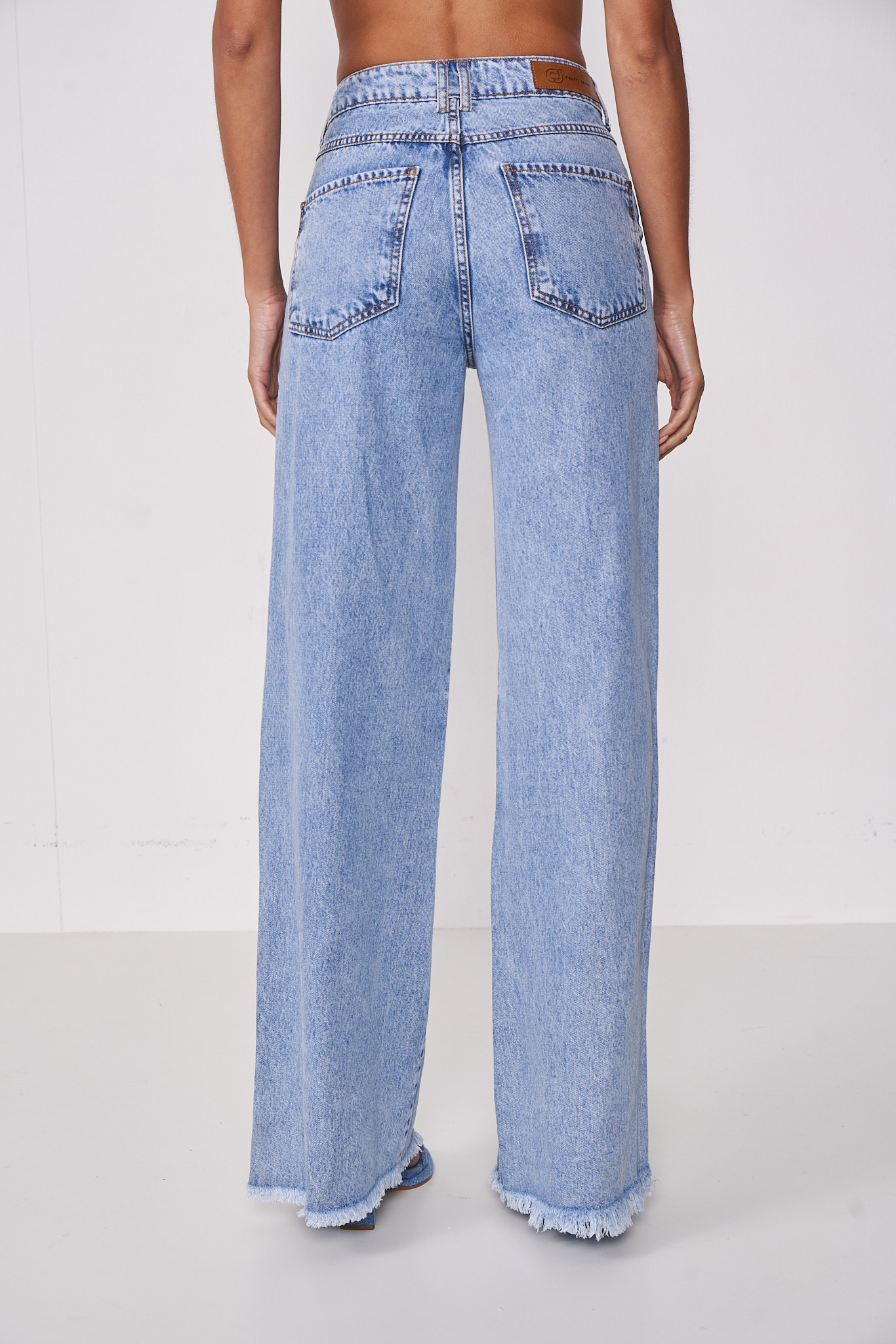 CALÇA JEANS KENDALL 38 INDIGO