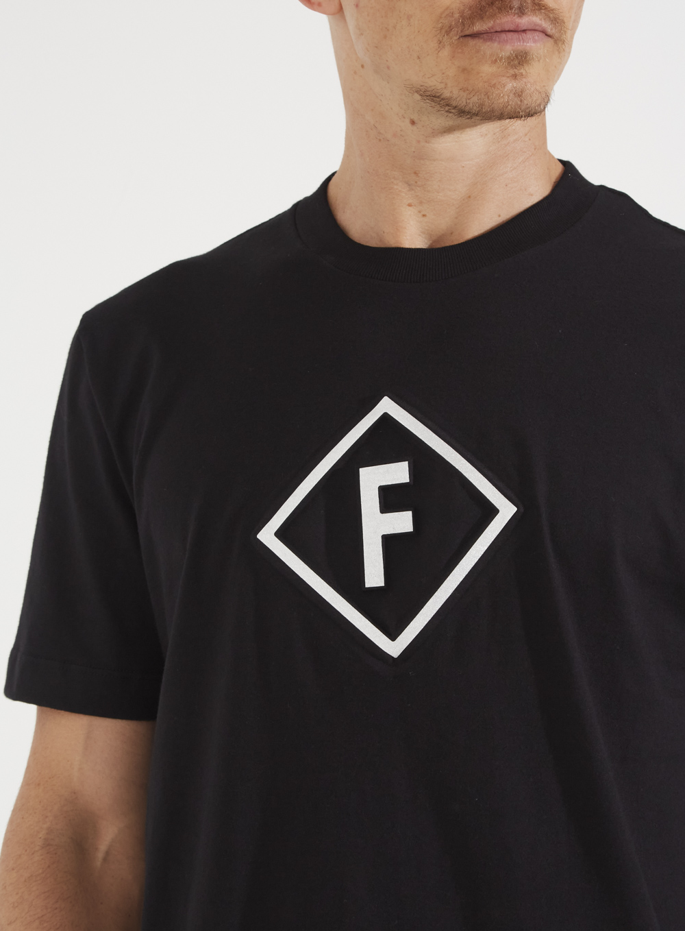 CAMISETA FORUM M PRETO