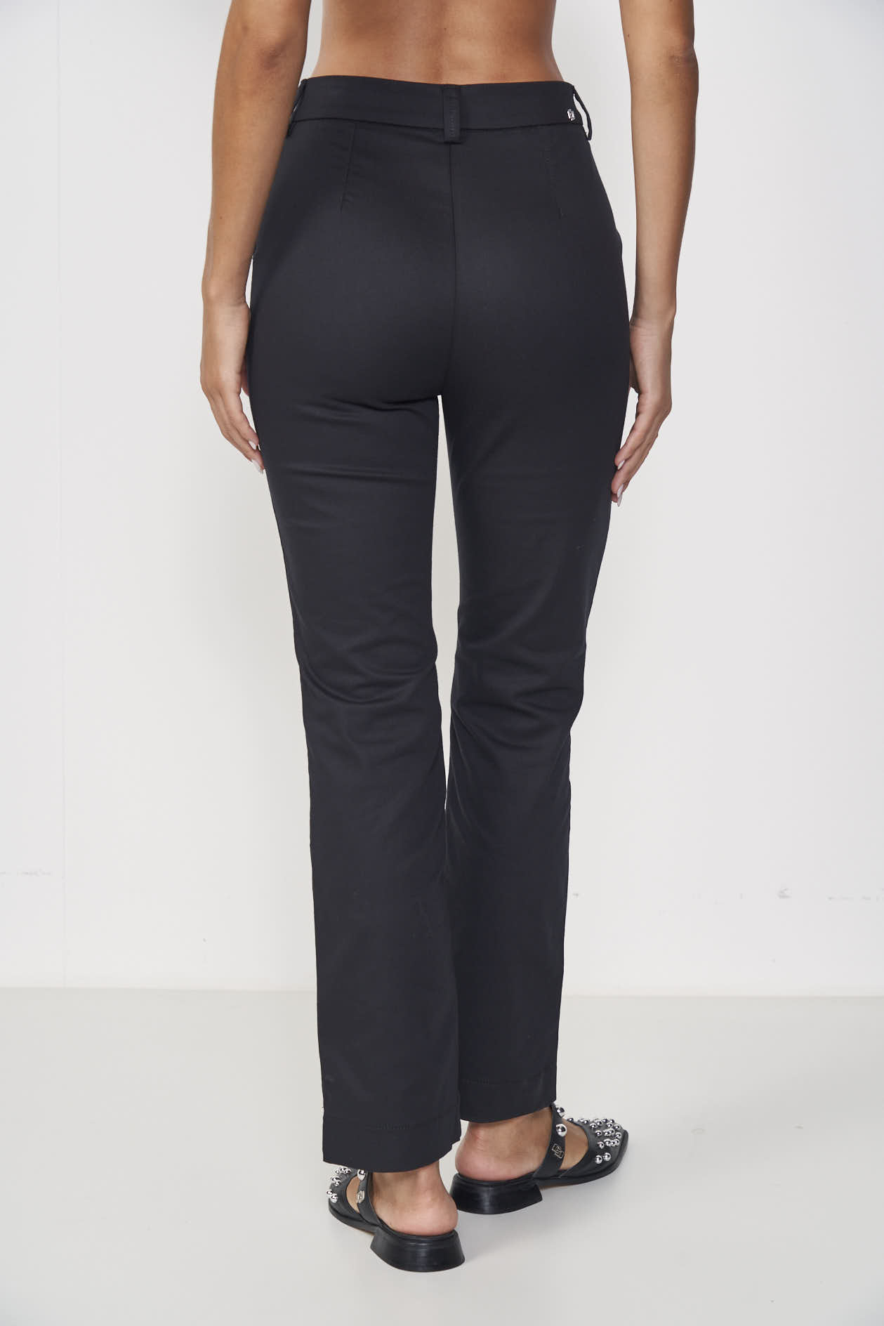 CALÇA SARJA JOANA 42 PRETO