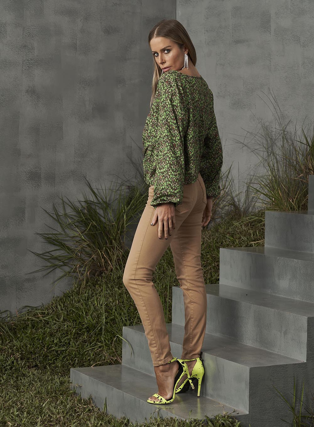BLUSA ESTAMPADA G SCARF