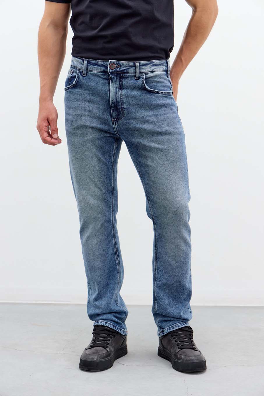 CALÇA JEANS LEO 46 INDIGO