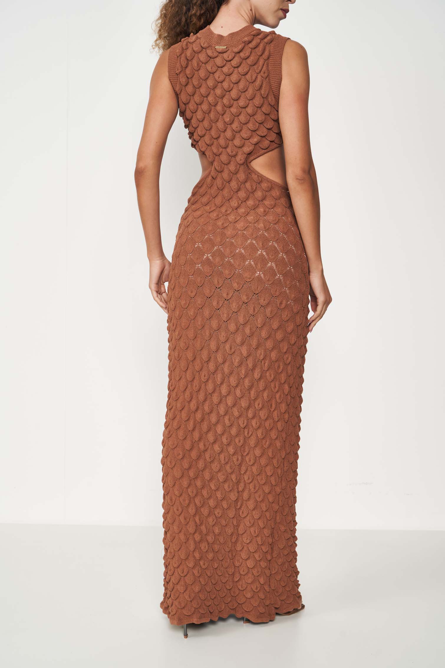 VESTIDO TRICÔ P MARROM EVERMORE